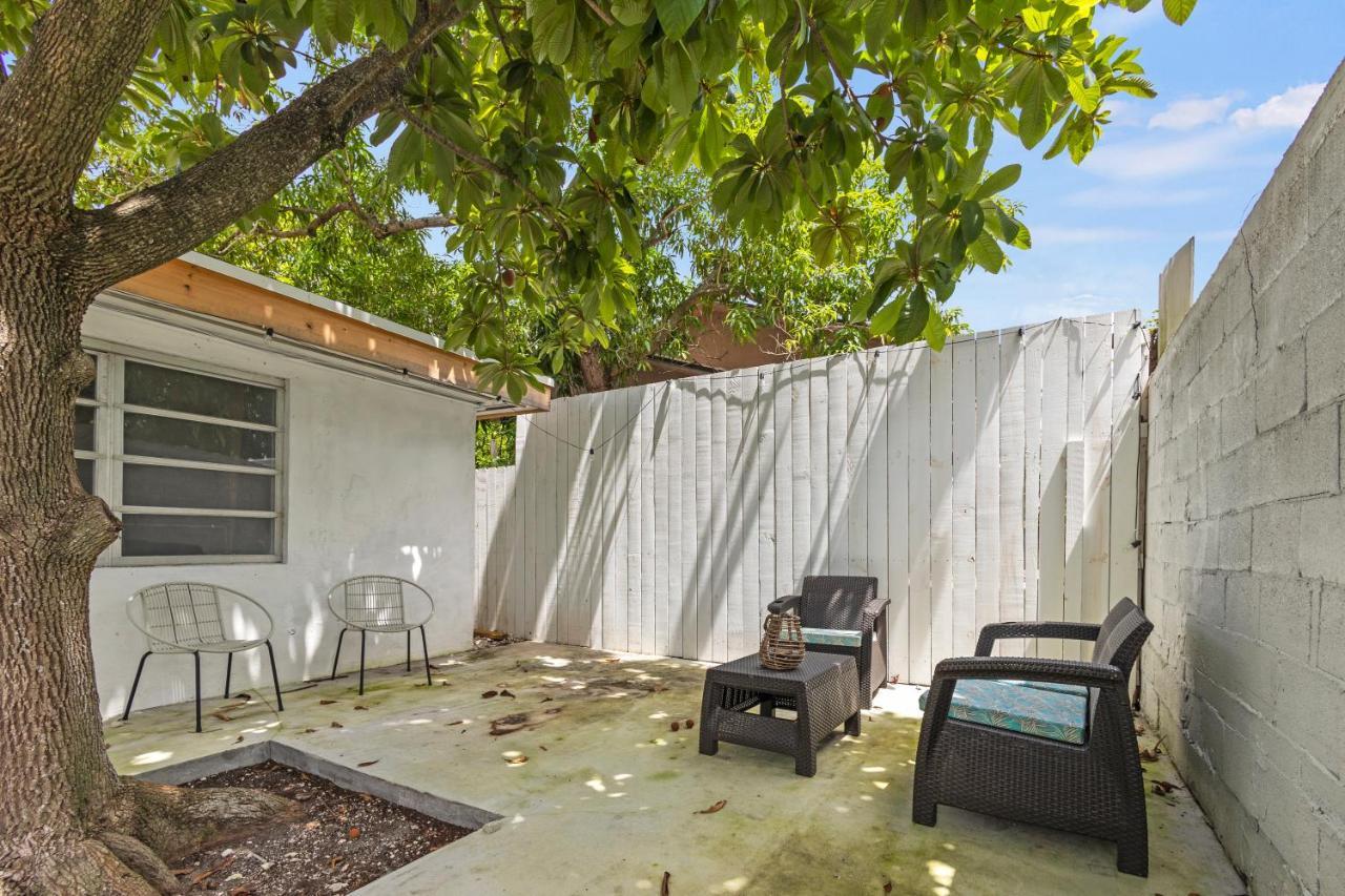 Intimate Casita Mia Minutes Away From Airport, Calle 8, Brickell, Coral Gables, The Beach And More! Маямі Екстер'єр фото
